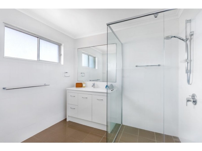 15/4 Musgrave Street, Kirra QLD 4225