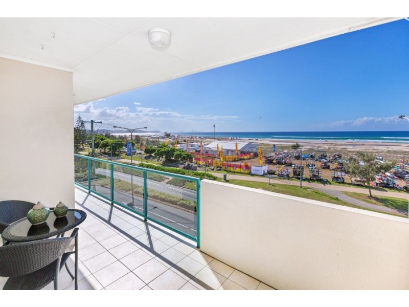 15/4 Musgrave Street, Kirra QLD 4225
