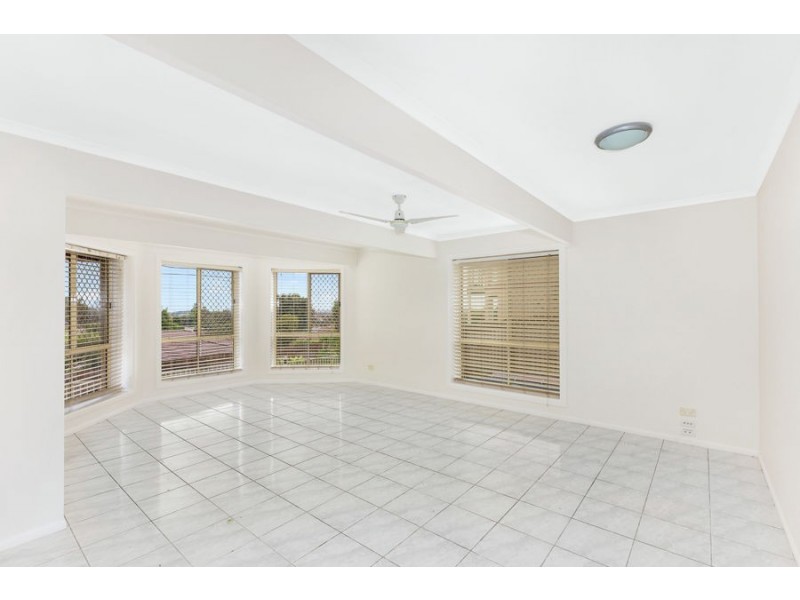 23 Kintyre Crescent, Banora Point NSW 2486