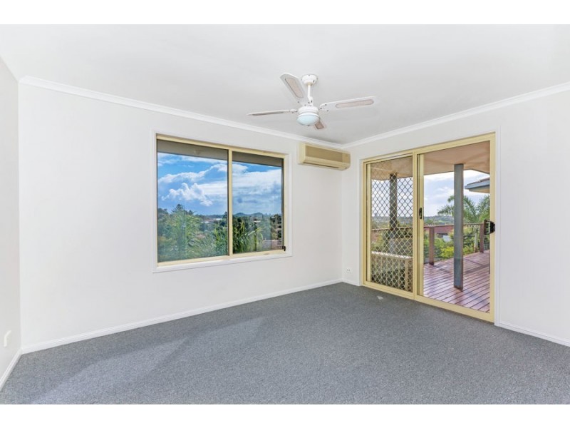 23 Kintyre Crescent, Banora Point NSW 2486
