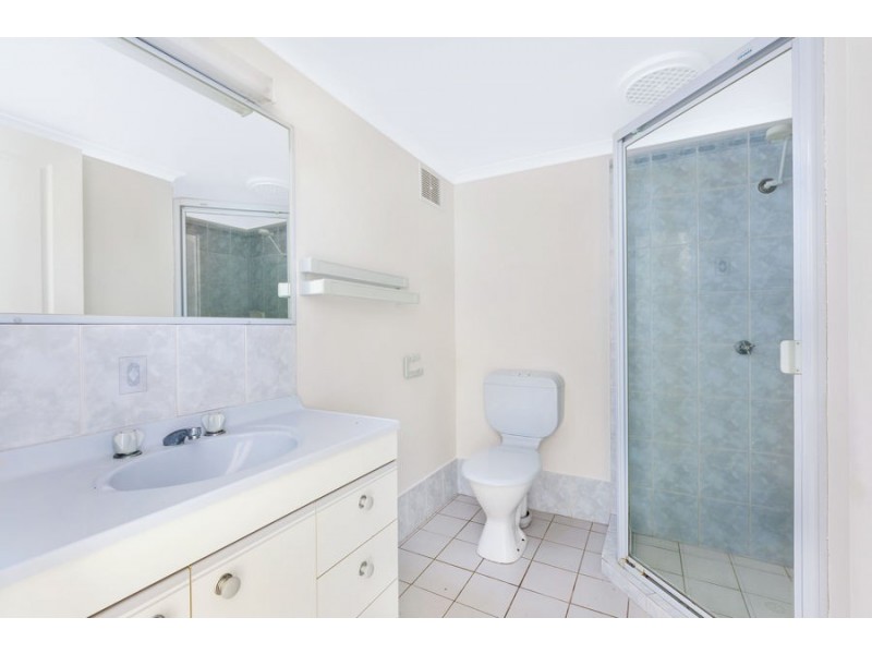 23 Kintyre Crescent, Banora Point NSW 2486
