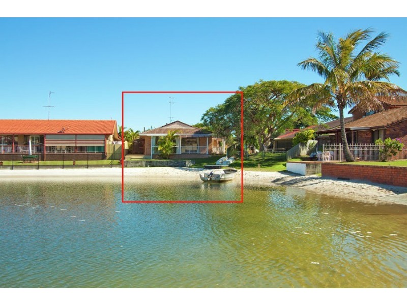 1 & 2/9 Diamond Place, Tweed Heads NSW 2485