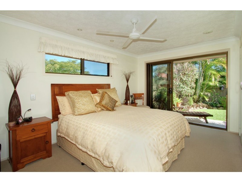 1 & 2/9 Diamond Place, Tweed Heads NSW 2485