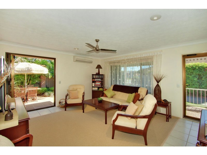 1 & 2/9 Diamond Place, Tweed Heads NSW 2485