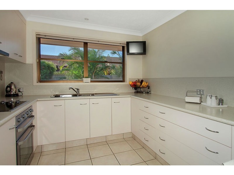 1 & 2/9 Diamond Place, Tweed Heads NSW 2485