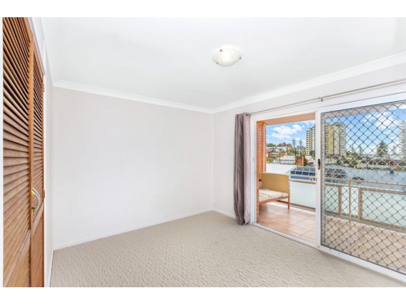 7/50 Mclean Street, Coolangatta QLD 4225