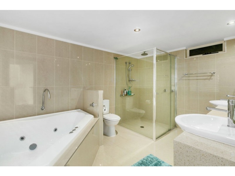 16/9 Fairway Drive, Banora Point NSW 2486