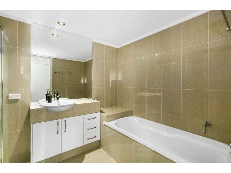 16/9 Fairway Drive, Banora Point NSW 2486