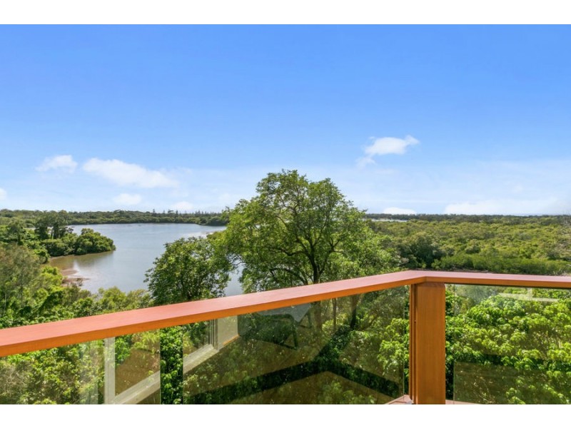 16/9 Fairway Drive, Banora Point NSW 2486