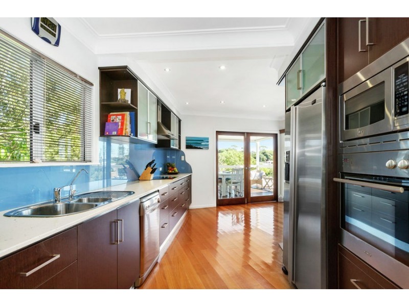 73 Dixon Street, Coolangatta QLD 4225