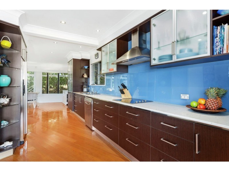 73 Dixon Street, Coolangatta QLD 4225