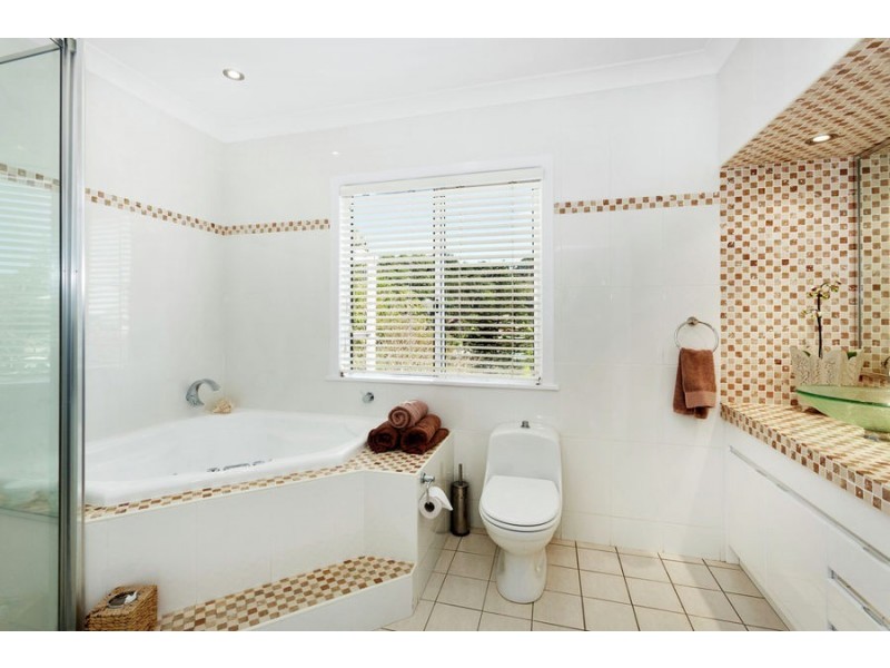 73 Dixon Street, Coolangatta QLD 4225