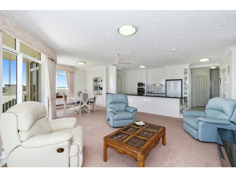 6/39 Tweed Street, Coolangatta QLD 4225