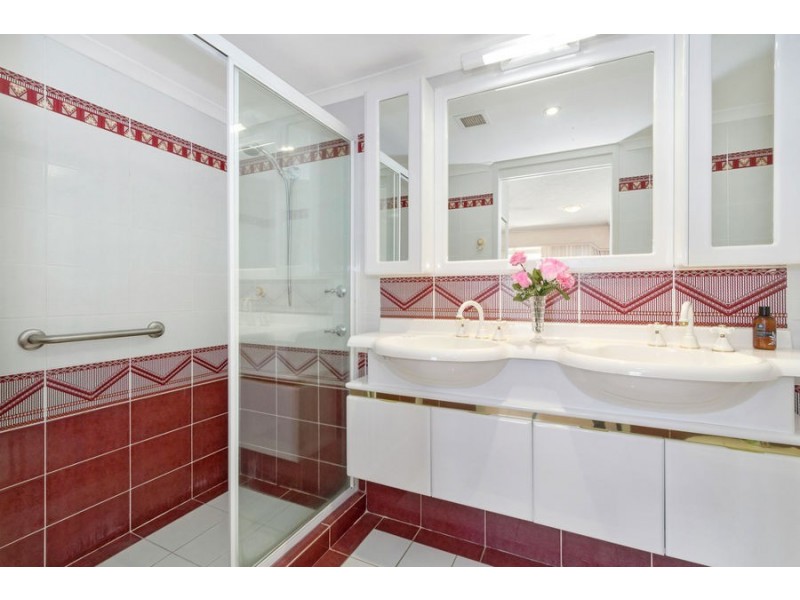 6/39 Tweed Street, Coolangatta QLD 4225