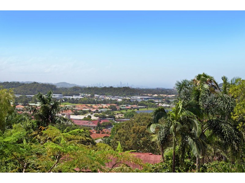 22 Widgee Ave, Banora Point NSW 2486