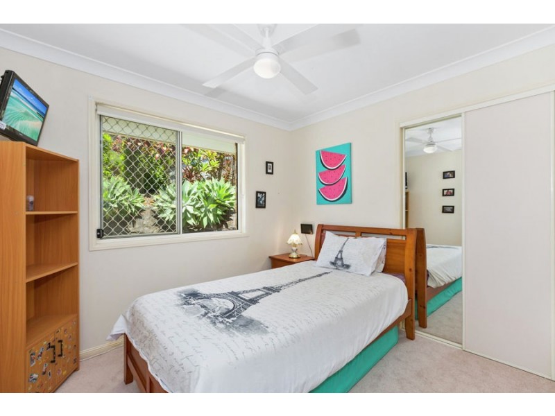 39 Clonakilty Close, Banora Point NSW 2486