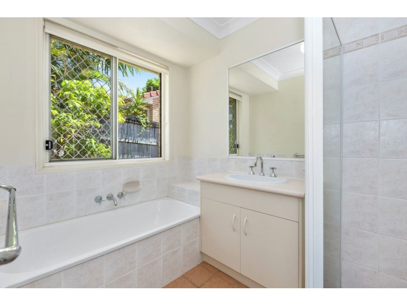 39 Clonakilty Close, Banora Point NSW 2486