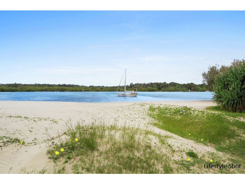 4/90 Keith Compton Drive, Tweed Heads NSW 2485