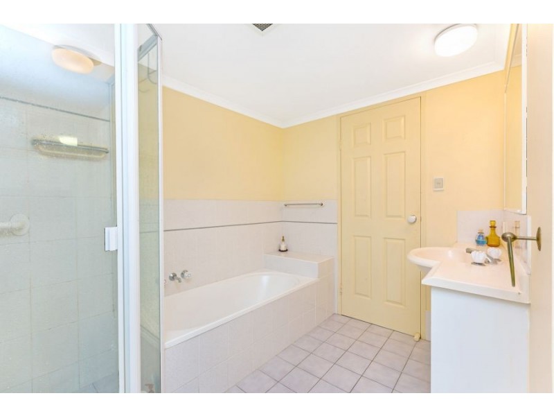 11/9 Ocean Street, Kirra QLD 4225