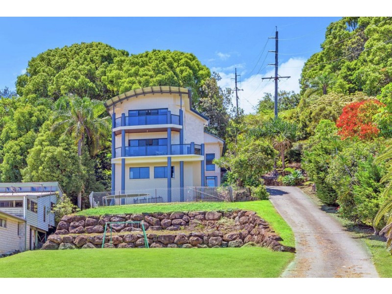 21 Mariners Crescent, Banora Point NSW 2486