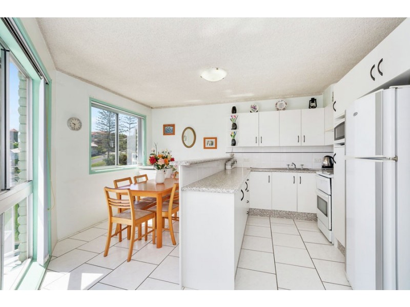 10/126 Musgrave Street, Coolangatta QLD 4225