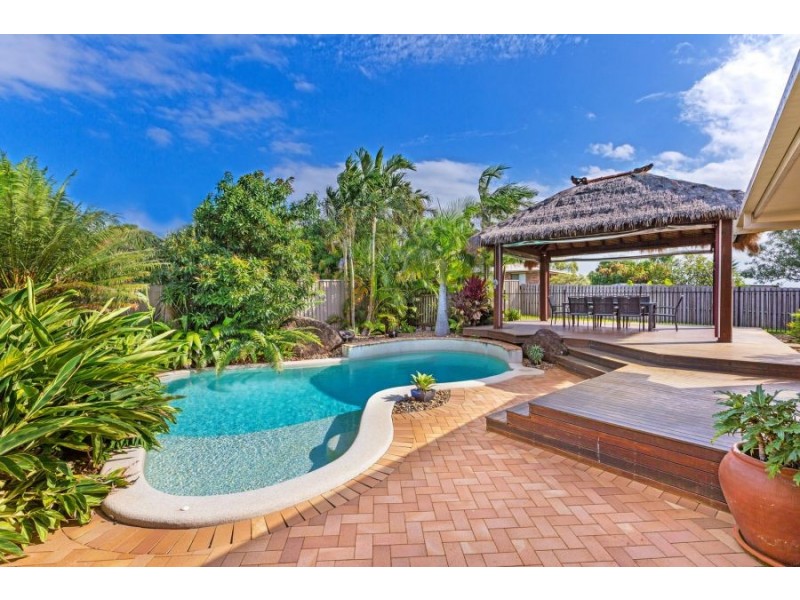 15 Peppermint Place, Banora Point NSW 2486
