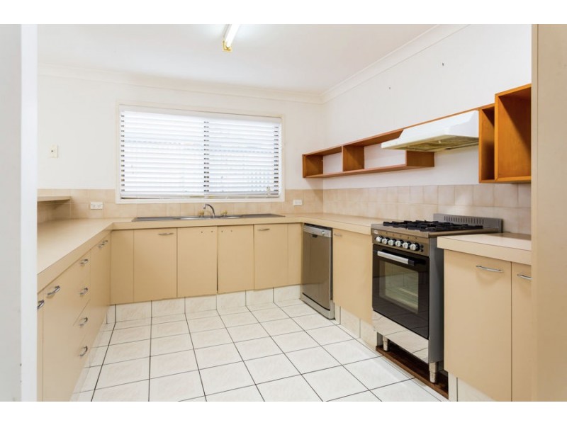 42 Bob Barnard Drive, Tugun QLD 4224