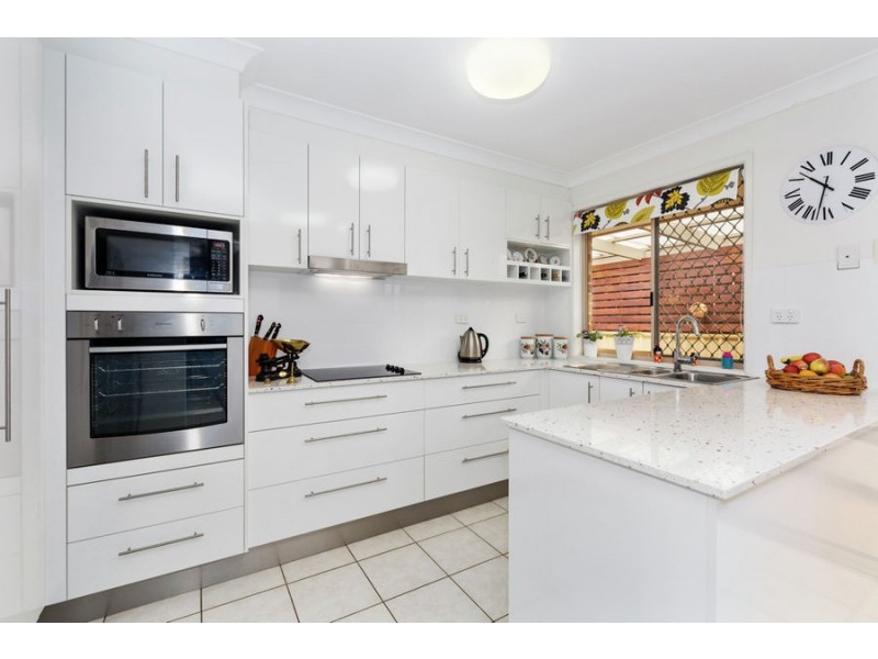 1/2 Paperbark Court, Banora Point NSW 2486