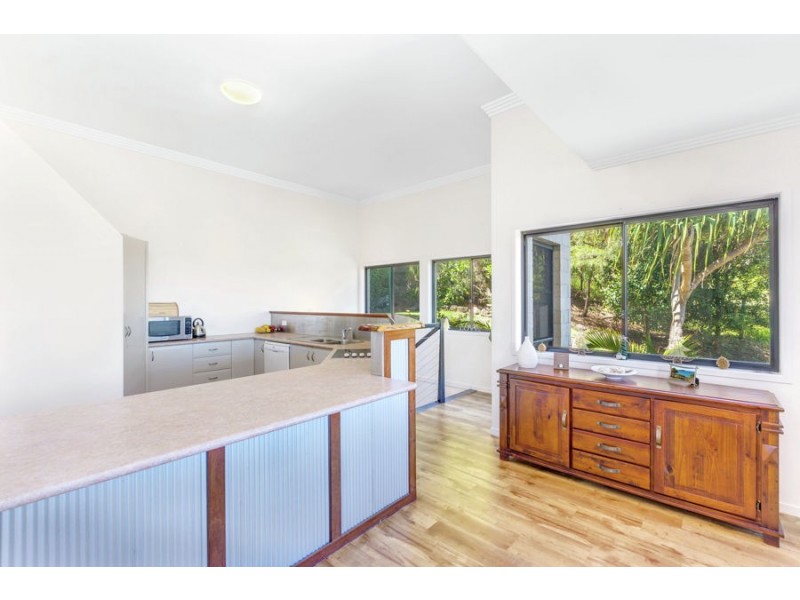 21 Mariners Crescent, Banora Point NSW 2486