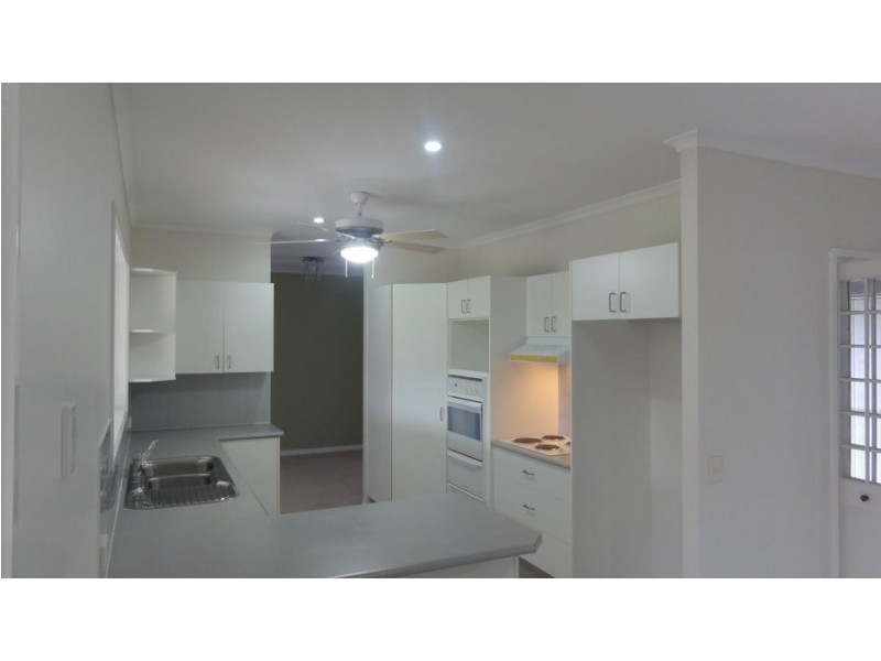 31 Birkdale Court, Banora Point NSW 2486