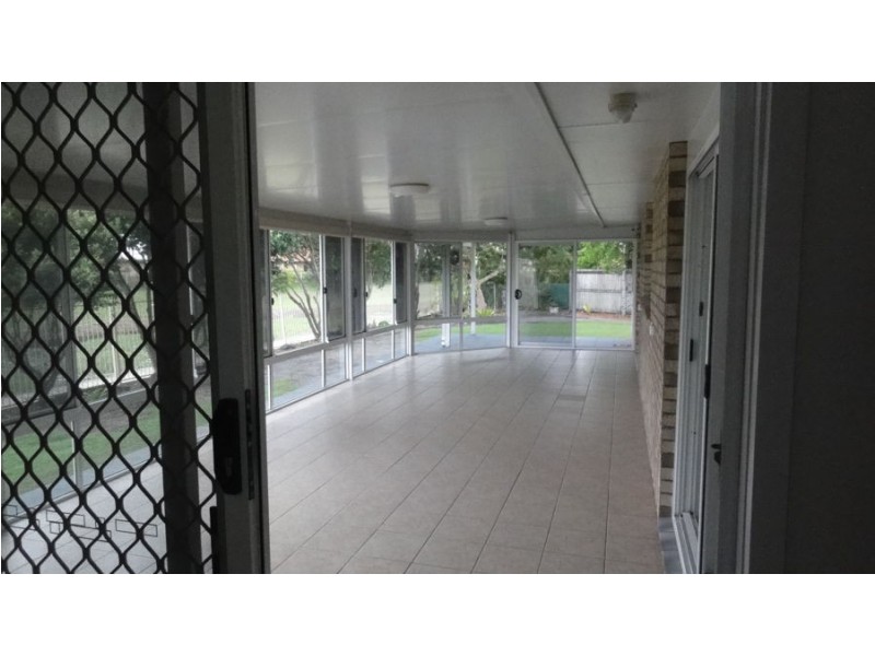 31 Birkdale Court, Banora Point NSW 2486