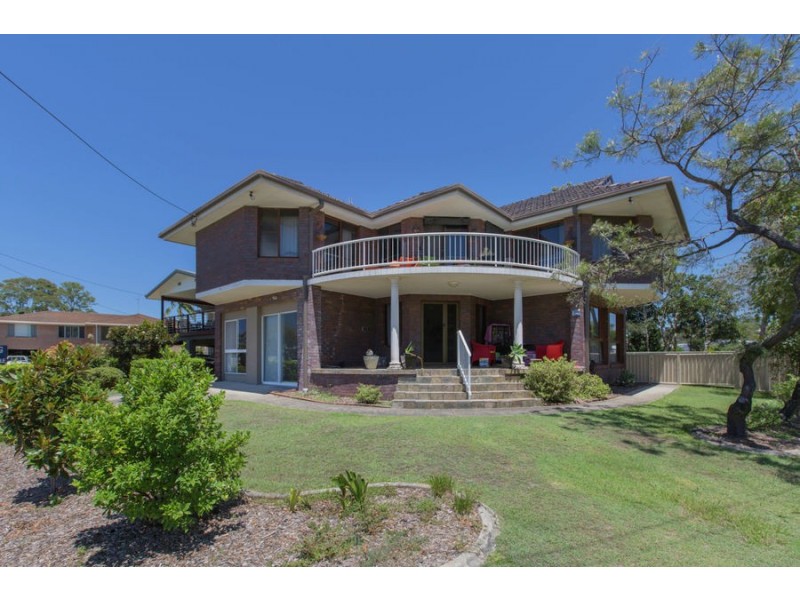 1 Stephen Place, Tweed Heads South NSW 2486