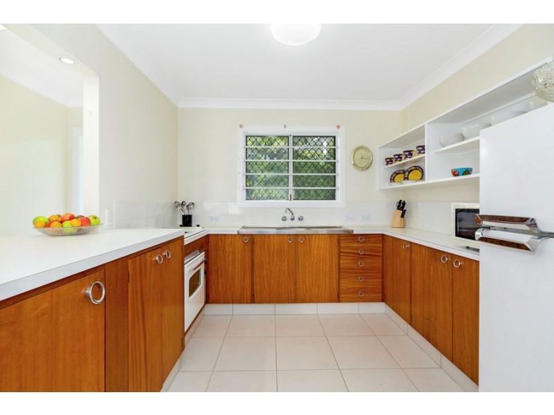 8/50 Mclean Street, Coolangatta QLD 4225