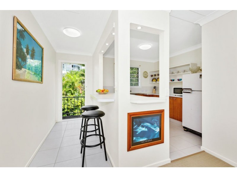 8/50 Mclean Street, Coolangatta QLD 4225