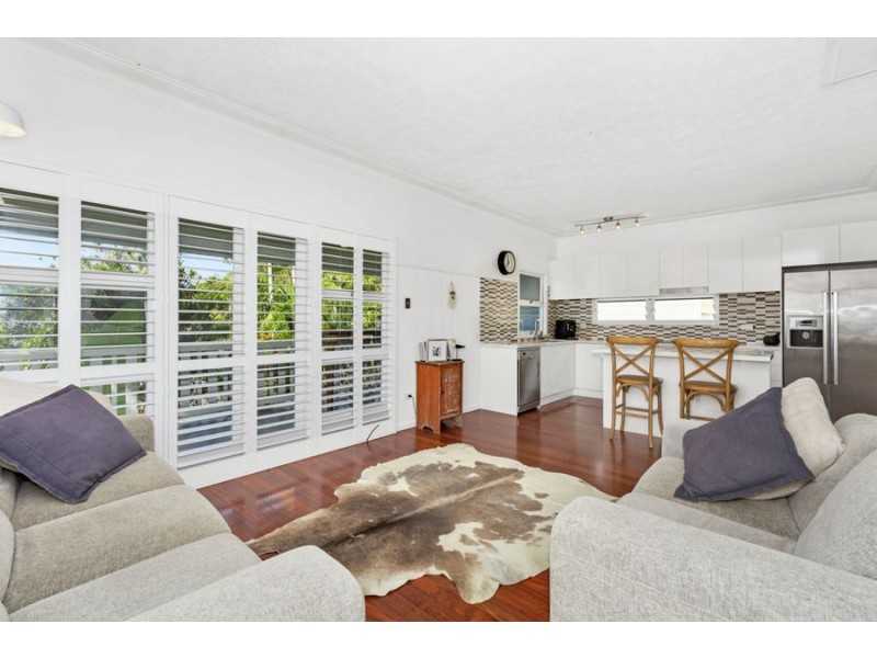 118 Garrick Street, Coolangatta QLD 4225