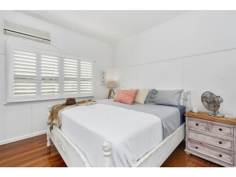 118 Garrick Street, Coolangatta QLD 4225