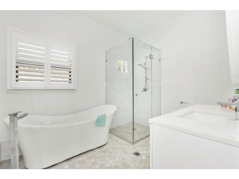 118 Garrick Street, Coolangatta QLD 4225