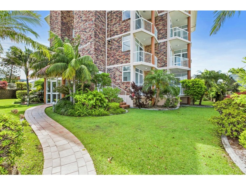 2/39-43 Tweed Street, Coolangatta QLD 4225