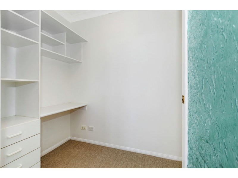 14/4-6 Eden Ave, Coolangatta QLD 4225