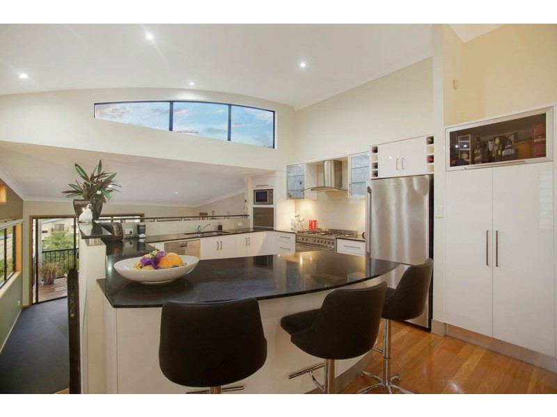 36 Tweed Street, Coolangatta QLD 4225