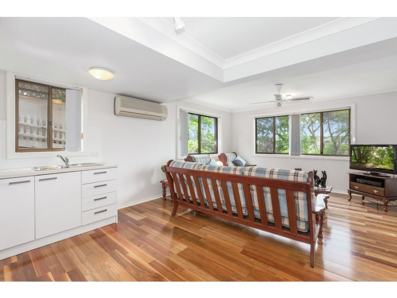 136 Darlington Drive, Banora Point NSW 2486