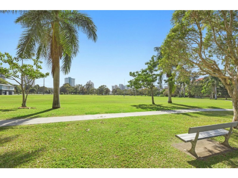 3/65 Stapylton Street, Coolangatta QLD 4225