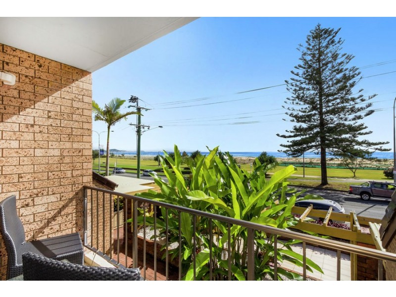 11/12-14 Musgrave Street, Coolangatta QLD 4225