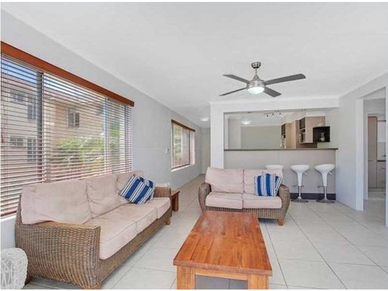 8/18 Ikkina Road, Burleigh Heads QLD 4220