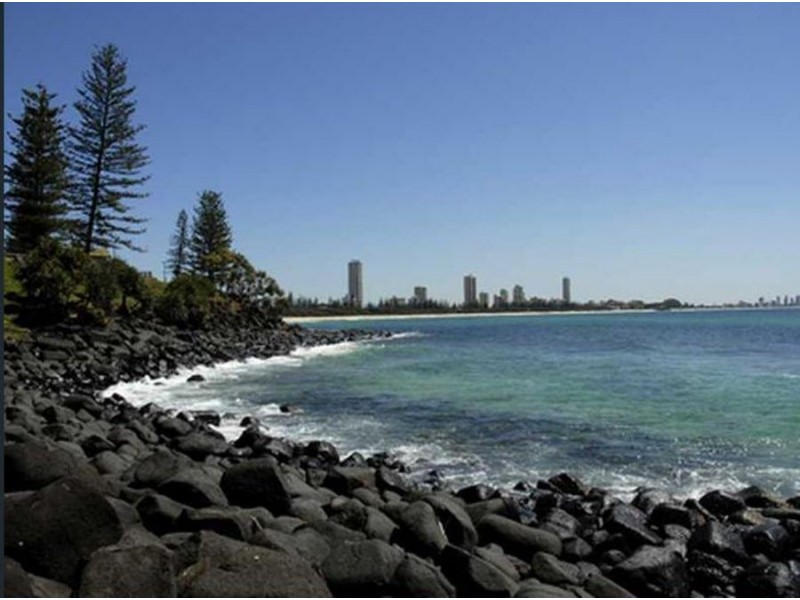 8/18 Ikkina Road, Burleigh Heads QLD 4220