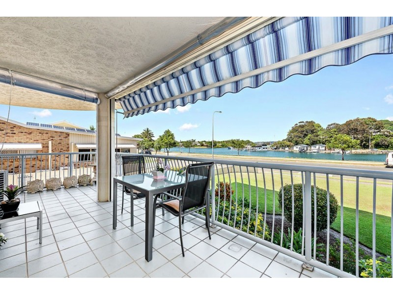 2/1 Botany Crescent, Tweed Heads NSW 2485