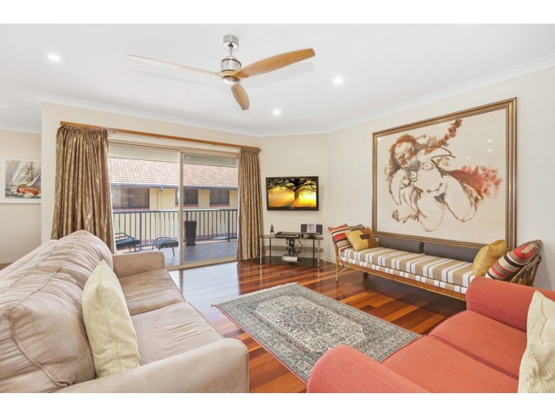 8/36 Dutton Street, Coolangatta QLD 4225