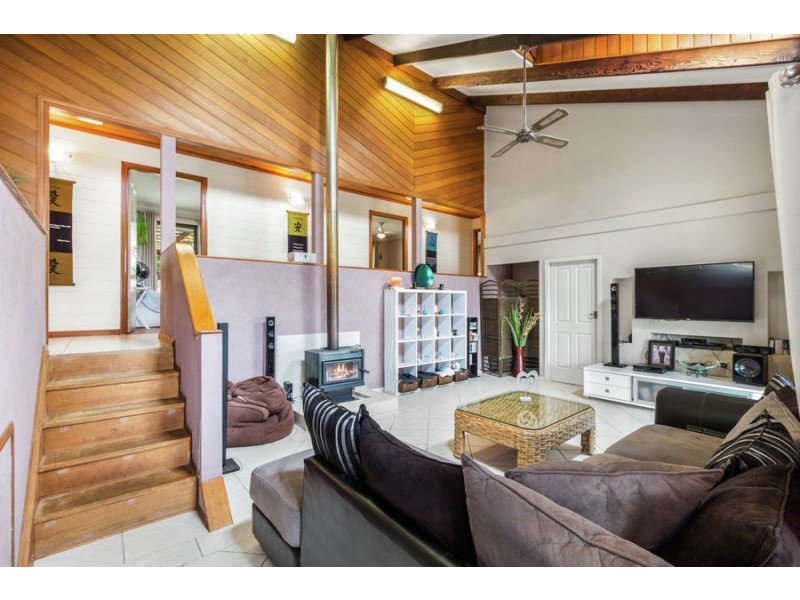 22 Widgee Ave, Banora Point NSW 2486