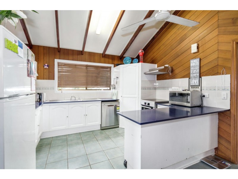 22 Widgee Ave, Banora Point NSW 2486