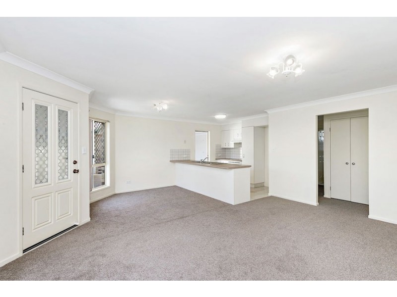 1/84 Honeymyrtle Drive, Banora Point NSW 2486